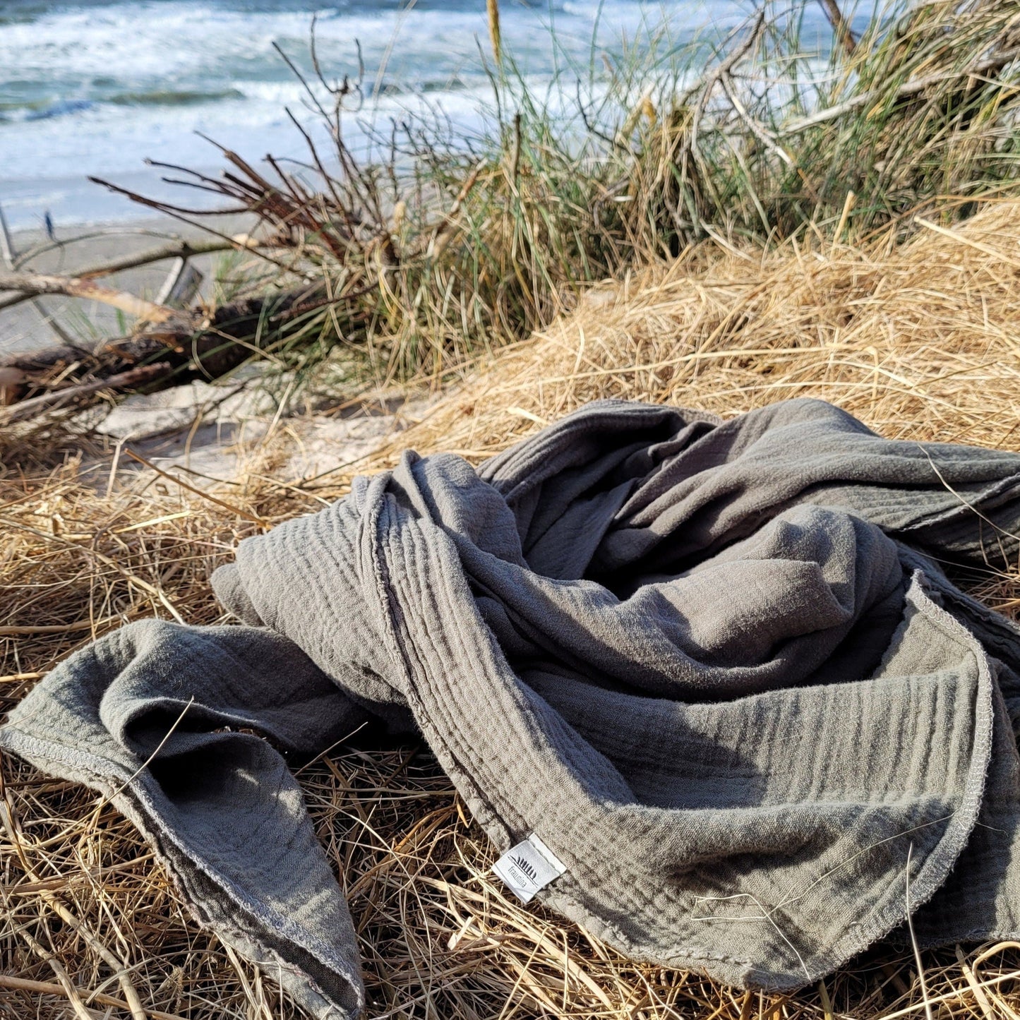 Geschlechtsneutrale Babykleidung: Musselin Halstuch von Frau.Mina