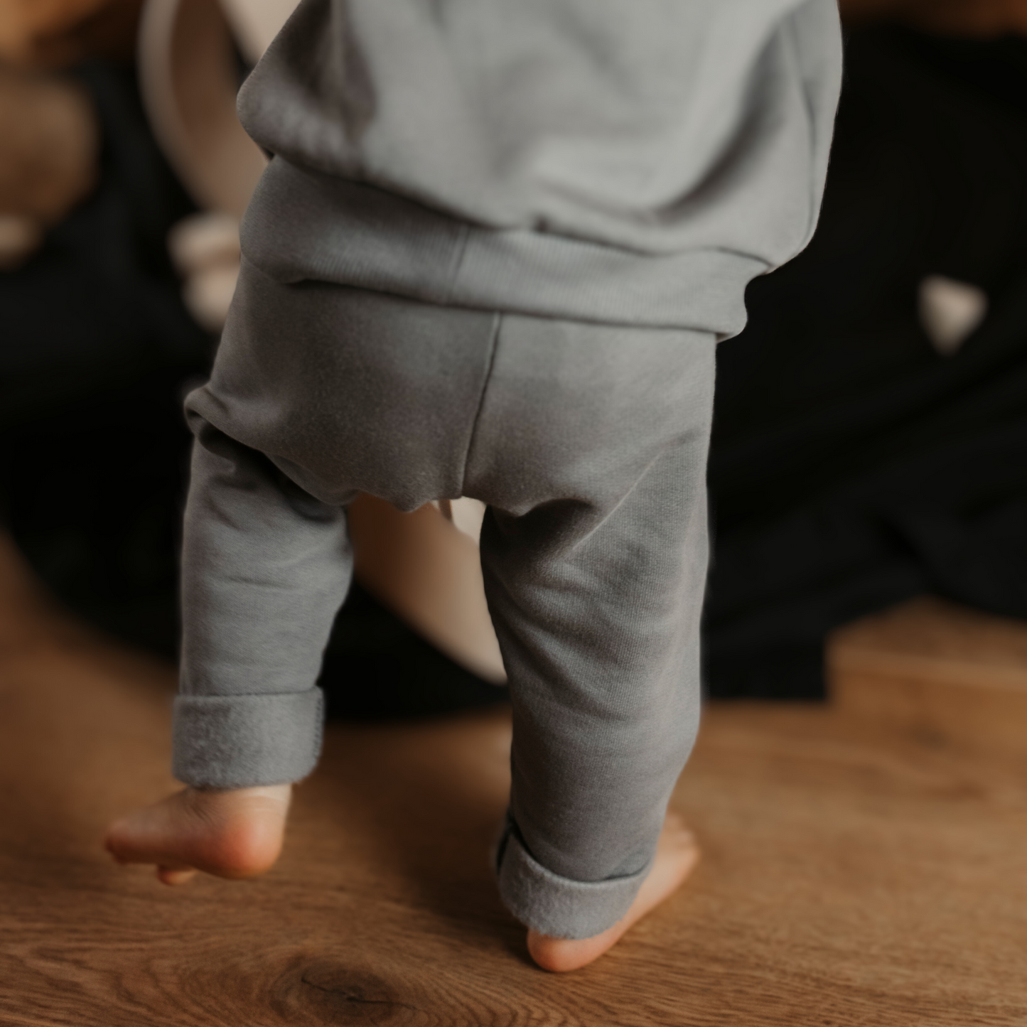 Geschlechtsneutrale Babykleidung: Jogginghose von Frau.Mina