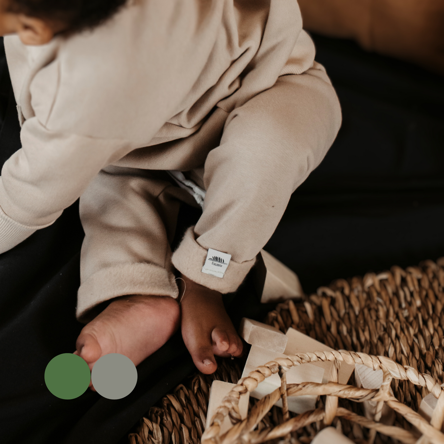Geschlechtsneutrale Babykleidung: Jogginghose von Frau.Mina