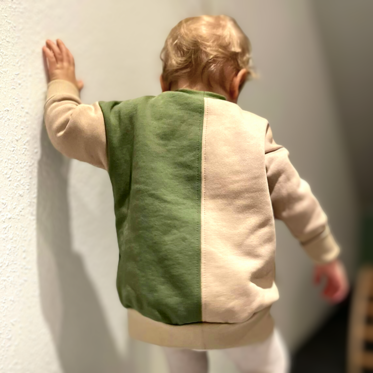 Geschlechtsneutrale Babykleidung: Pullover von Frau.Mina