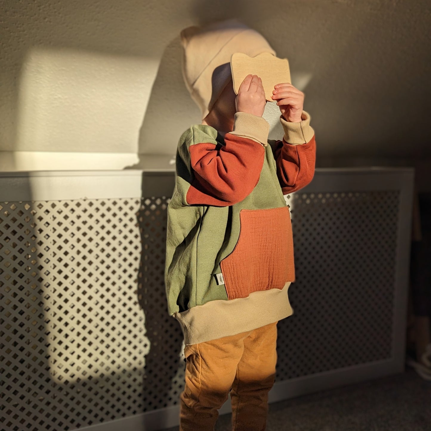 Colorblock Baby-Pullover aus Bio Baumwolle