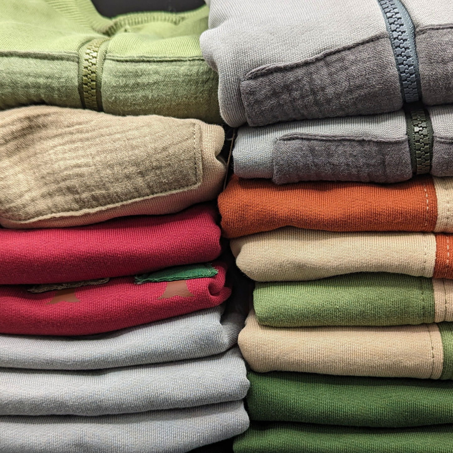 Geschlechtsneutrale Babykleidung: Pullover von Frau.Mina