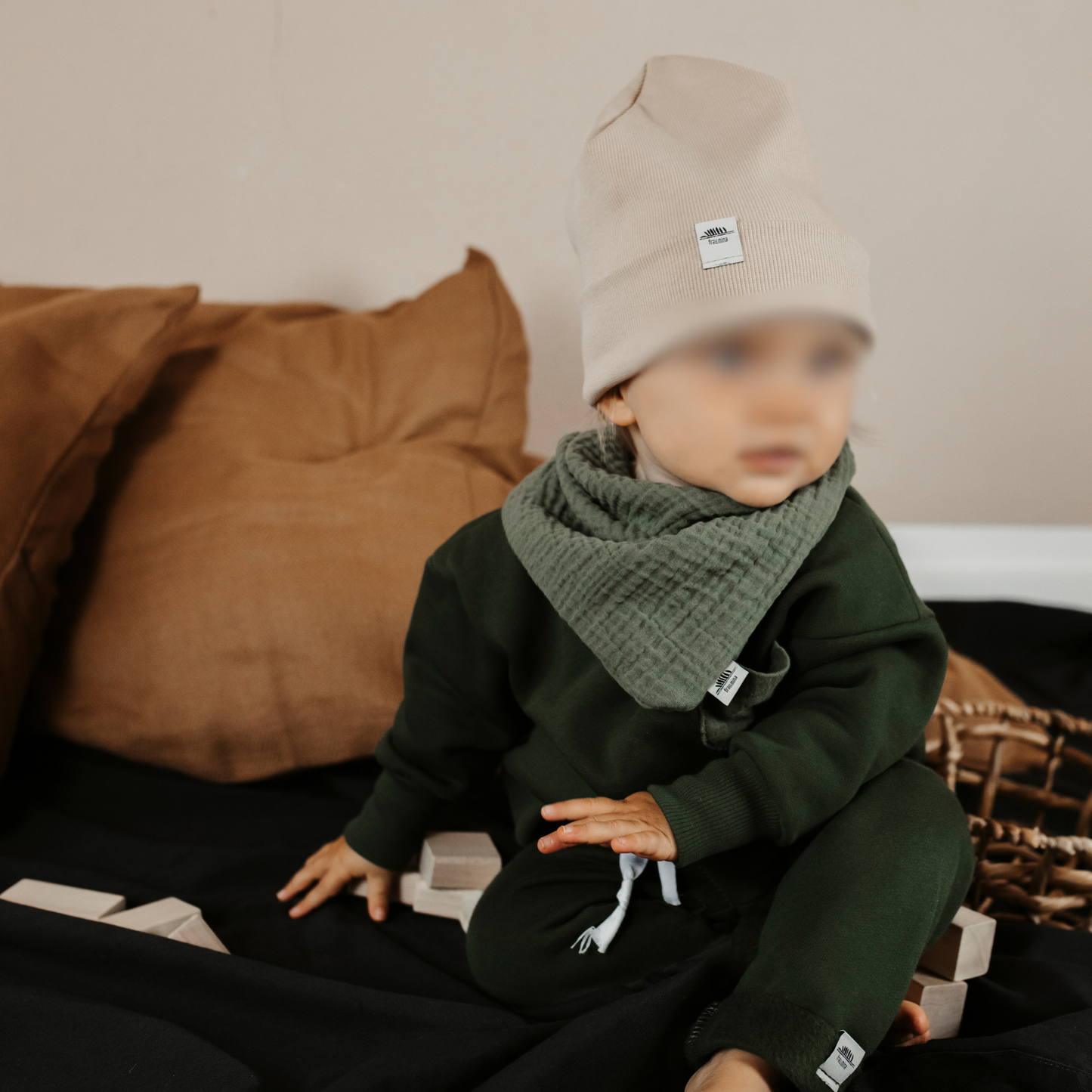 Geschlechtsneutrale Babykleidung: Pullover von Frau.Mina