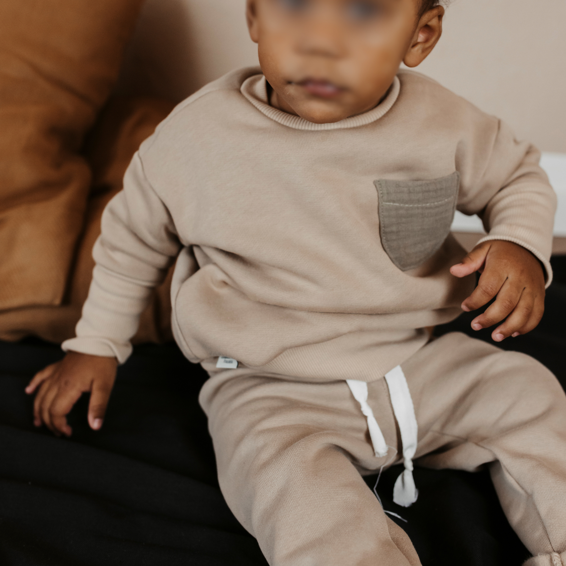 Geschlechtsneutrale Babykleidung: Pullover von Frau.Mina